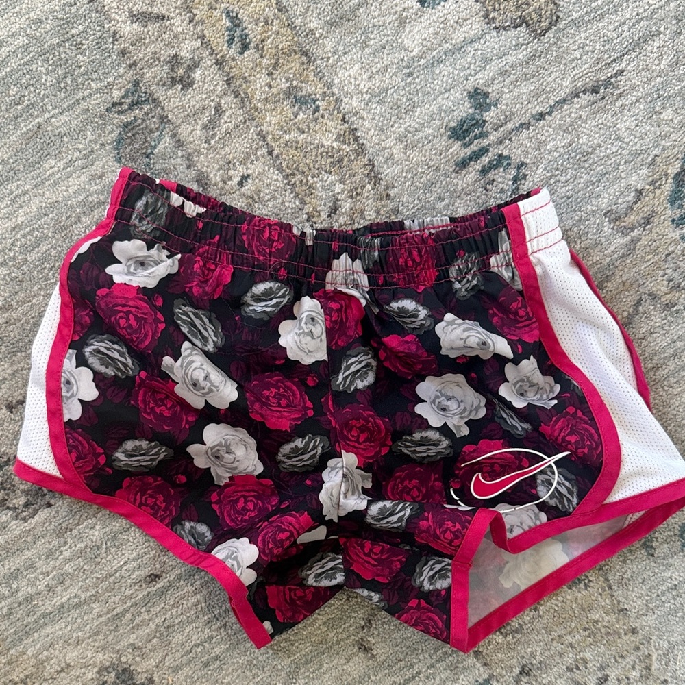 Nike Size 3-4 years Toddler Floral Running Shorts - Pink and White